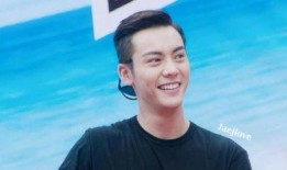 娱乐八卦爆料黄明昊